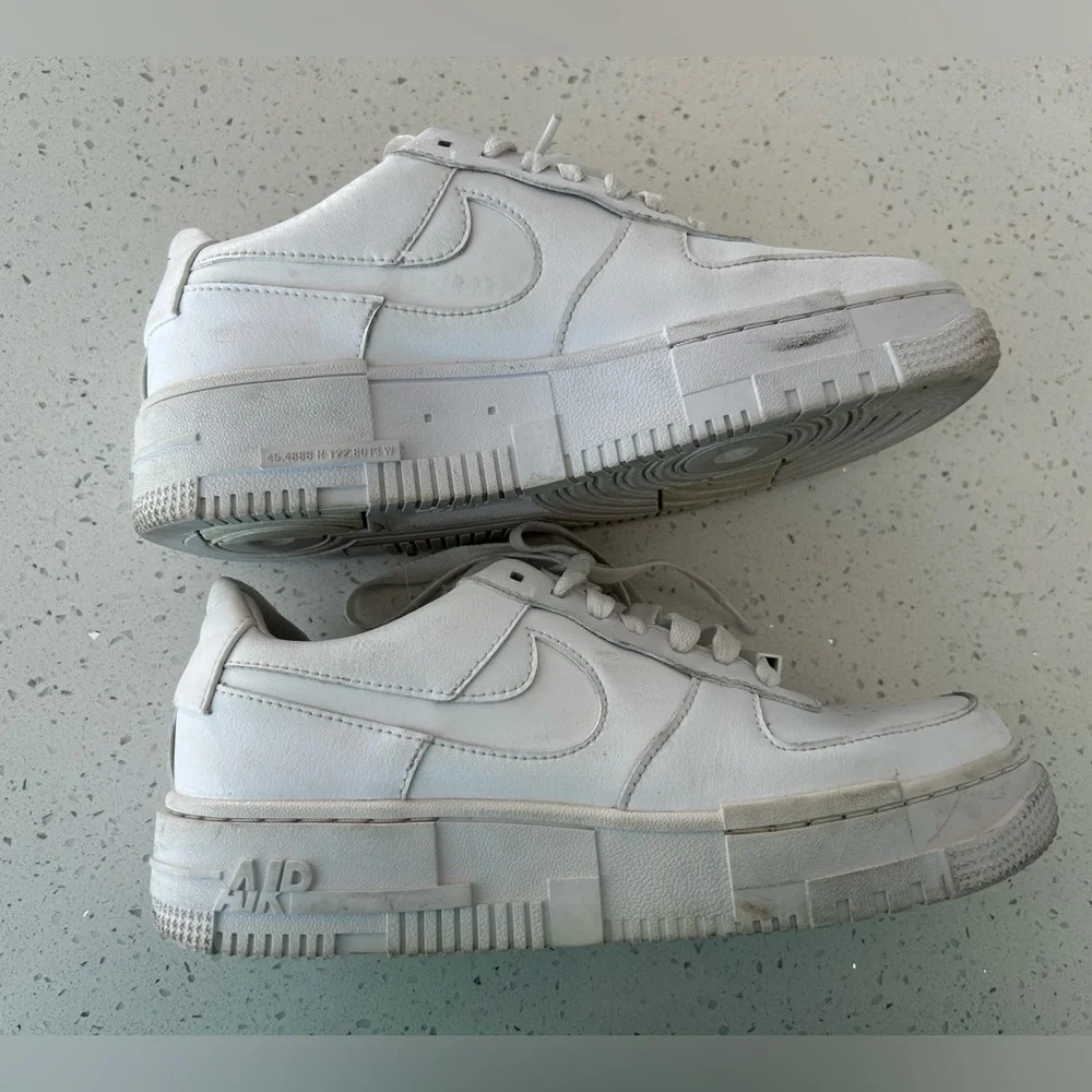 Nike Air Force 1 Pixel Women's 7.5